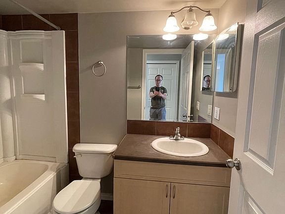 5th image of 9904 90th Ave NW #204