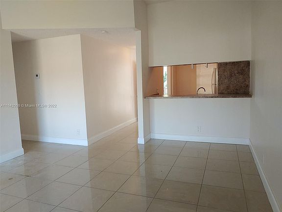 5th image of 11561 NW 36th St #11567