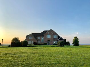 4845 Lakewood Dr, Williamson, NY 14589