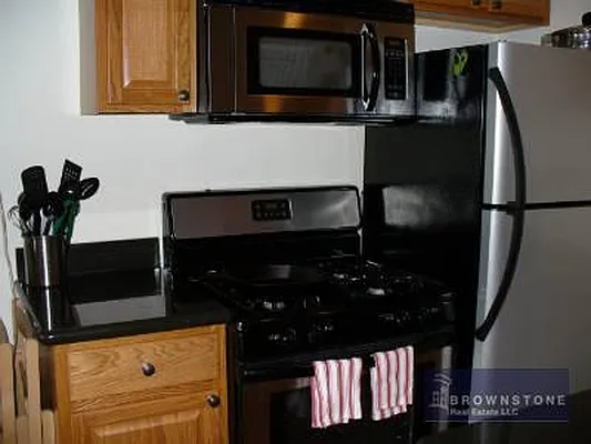 Rented by Brownstone Real Estate | media 16