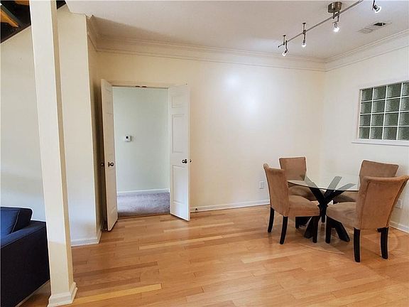 3rd image of 400 17th St NW Unit 1451