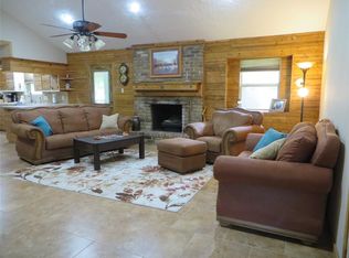 119 Red Oak Ln, Conroe, TX 77304