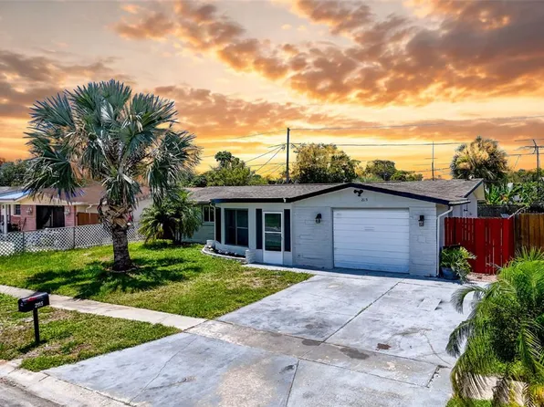 2115 Erin Dr, Holiday, FL 34690