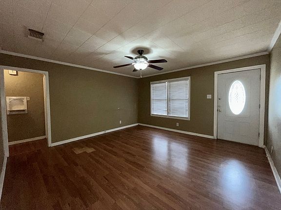 2nd image of 316 Iris St