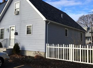 42 Maplehurst Ave, Providence, RI 02908