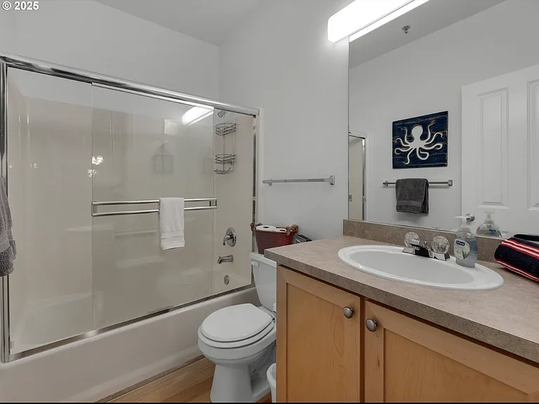 1108 S Holladay Dr #16 — Photo 12