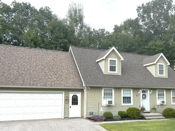 46 Club House Lane #9, Auburn, ME 04210