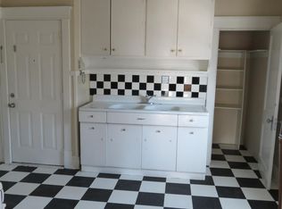 516 46th St, Kenosha, WI 53140