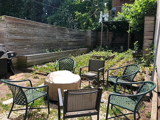 Rented by Compass | media 14