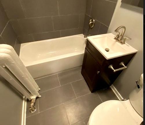 3rd image of 5143 S Kenwood Ave APT 106