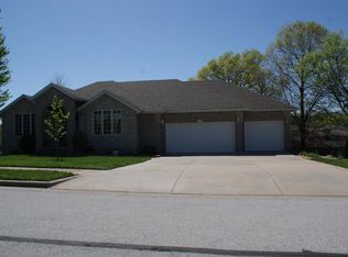 2009 N 9th Ave, Ozark, MO 65721