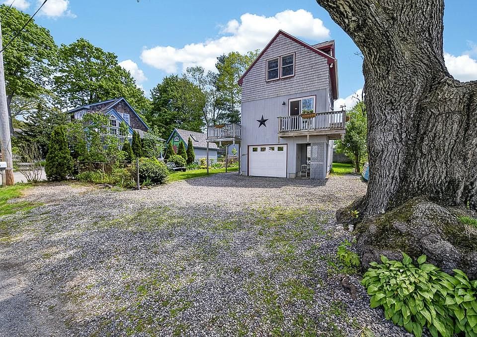 1st image of 11 Johnson Ave