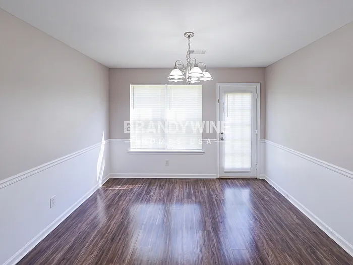 406 Sunny Field Ct — Photo 7