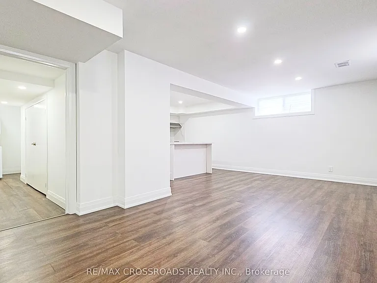 186 Driscoll Rd #LOWER — Photo 2