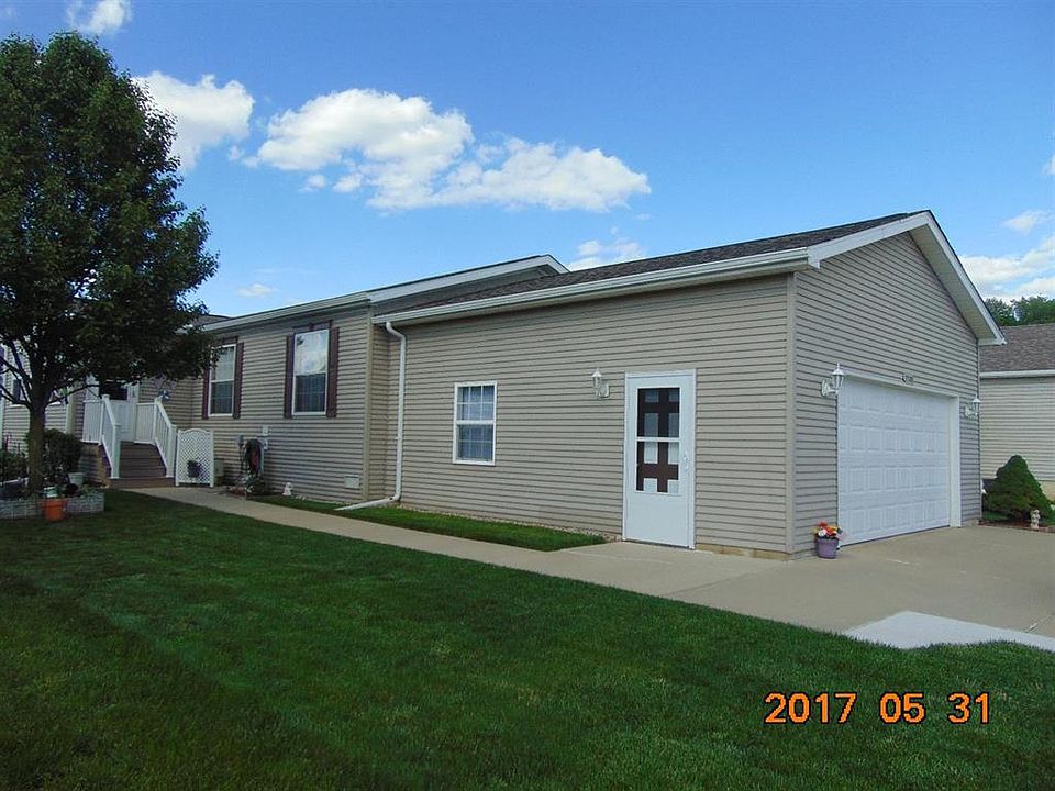1st image of 23103 Walnut Dr