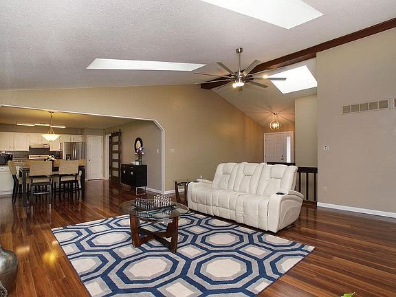 Open floor plan is perfect for entertaining!