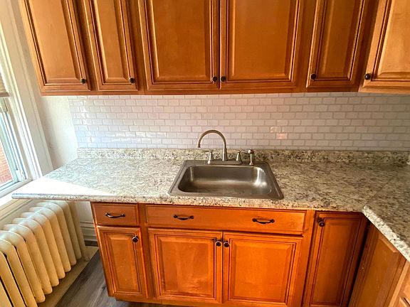 Kitchen - Newly Renovated - New Cabinets, New Countertops, New Flooring, Fresh Paint