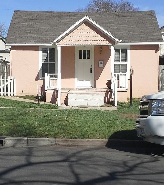 344 Steele Street