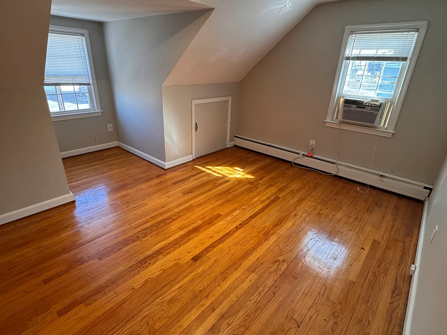 2 bed, $1,760 — Photo 3