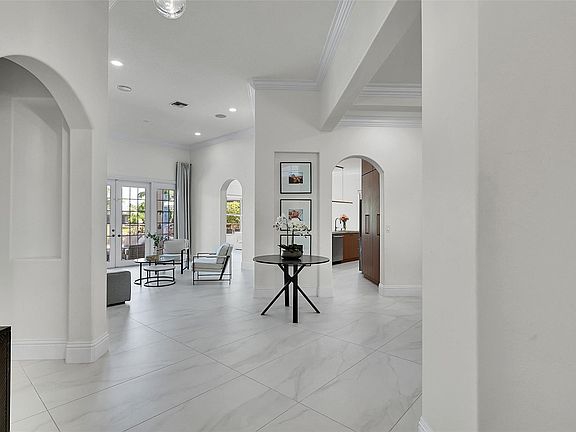 4th image of 11163 NW 69TH Place
