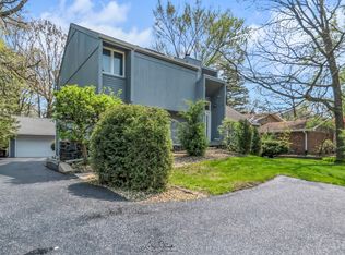 20119 Wolf Rd, Mokena, IL 60448