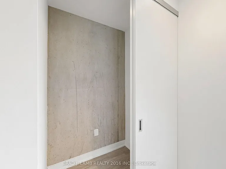 284 King St E #1908 — Photo 23