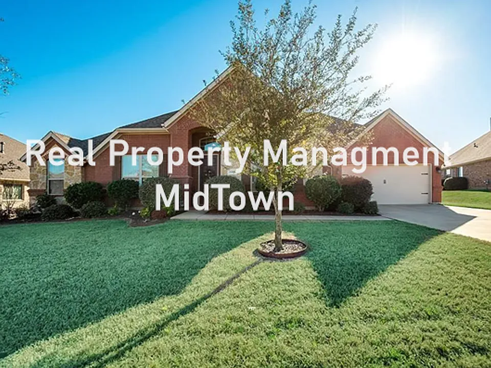 1105 Sunland Ct