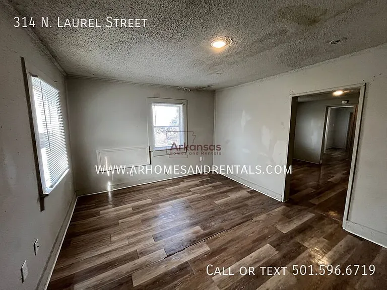 314 N Laurel St — Photo 2