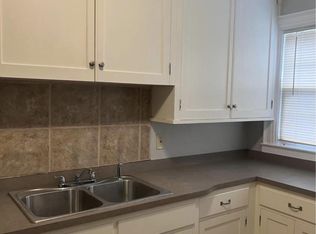 301 W Parkwood Dr #303, Dayton, OH 45405