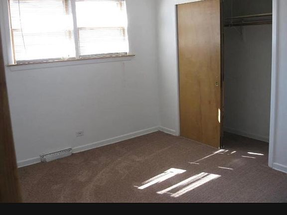 4th image of 8037 N Oriole Ave #3