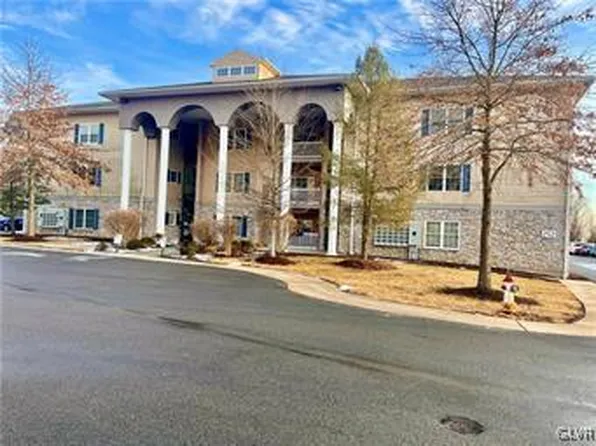 252 N Walnut St, Bath, PA 18014