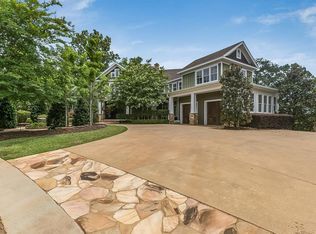 1056 Peninsula Xing, Evans, GA 30809