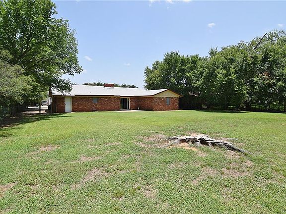 2nd image of 4717 Catchin Dr