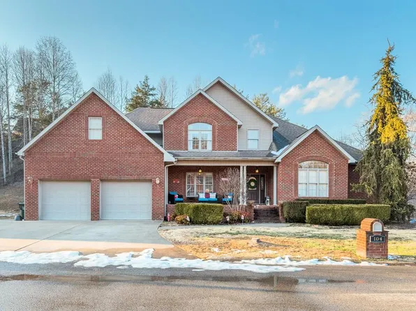 104 Easy St, Staffordsville, KY 41256