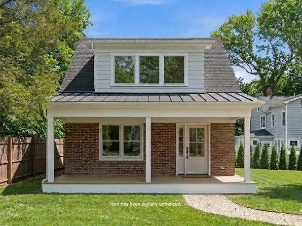 98 Burt Ave, Northport, NY 11768