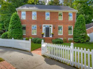 8 Pendleton Pl, Kingsport, TN 37664