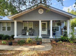 183 Magnolia St W, Lucedale, MS 39452
