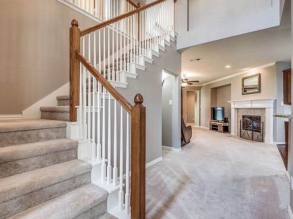 4th image of 4543 Duval Dr
