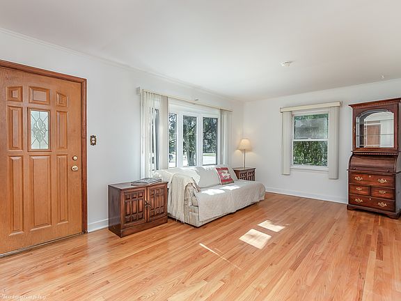 3rd image of 5420 Kimball Pl