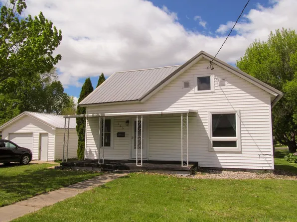 115 S Grand St, Livingston, WI 53554