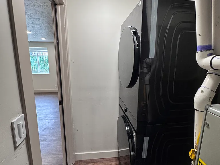 1328 W 825 S #B — Photo 31