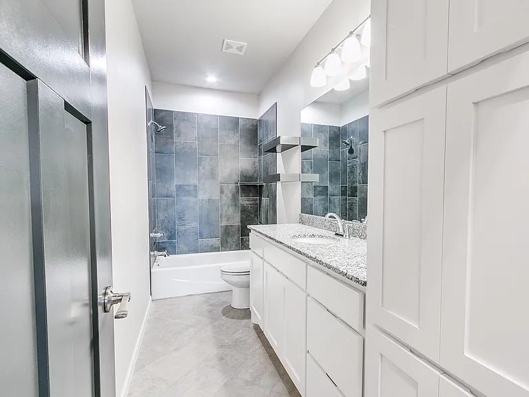 249 SW 166th St — Photo 48