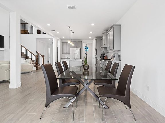 2nd image of 1604 Indigo Way