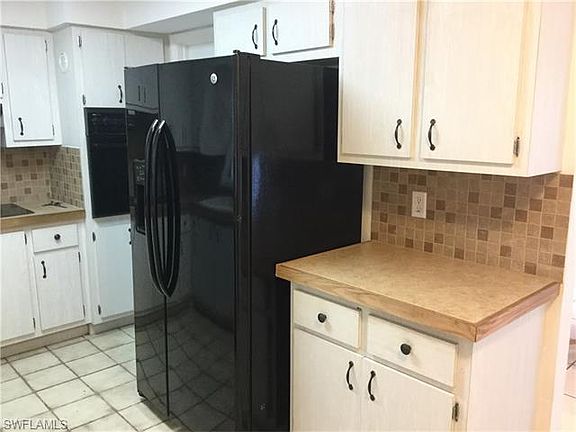 4th image of 1445 Shirley Dr