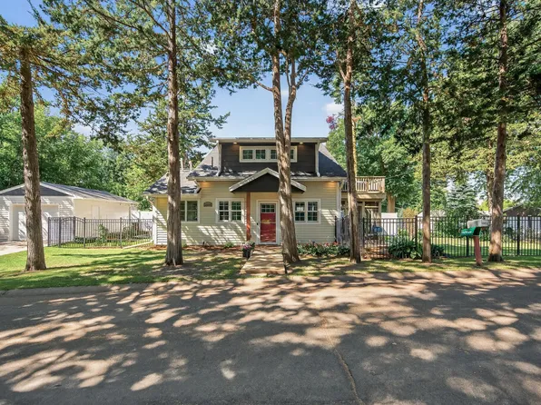 16560 Dunkirk Ave SW, Prior Lake, MN 55372