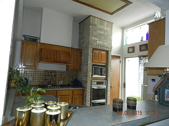 5th image of 3323 Knoll West Dr