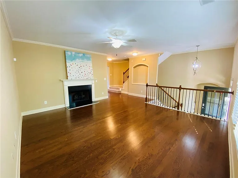 836 Red Hart Ln — Photo 9