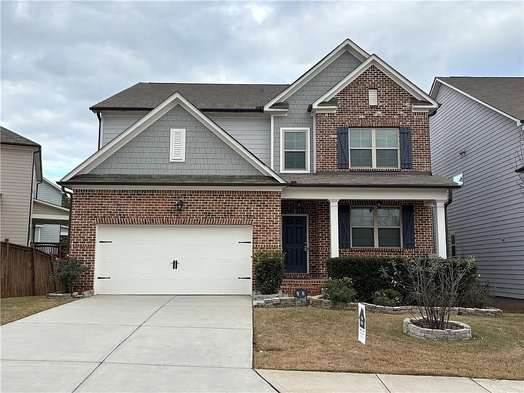 5 bed, 4.0 bath, 3278 sqft, $3,200 — Photo 1