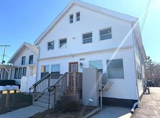 425 East Broadway, Waukesha, WI