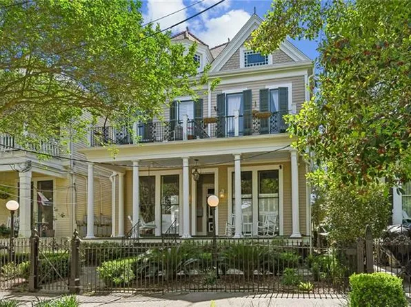 1122 3rd St APT 4, New Orleans, LA 70130